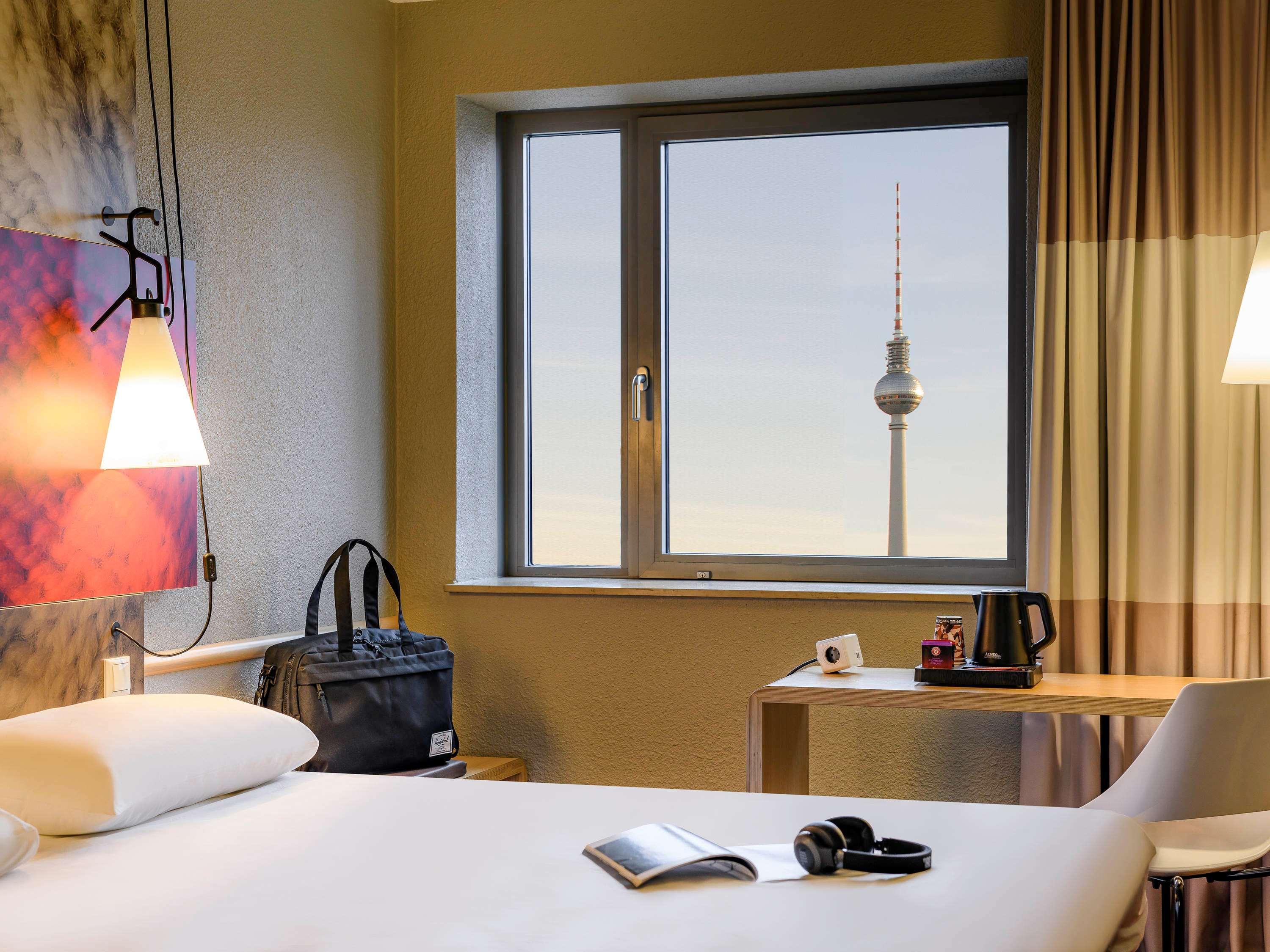 Ibis Berlin Mitte Hotel Ngoại thất bức ảnh