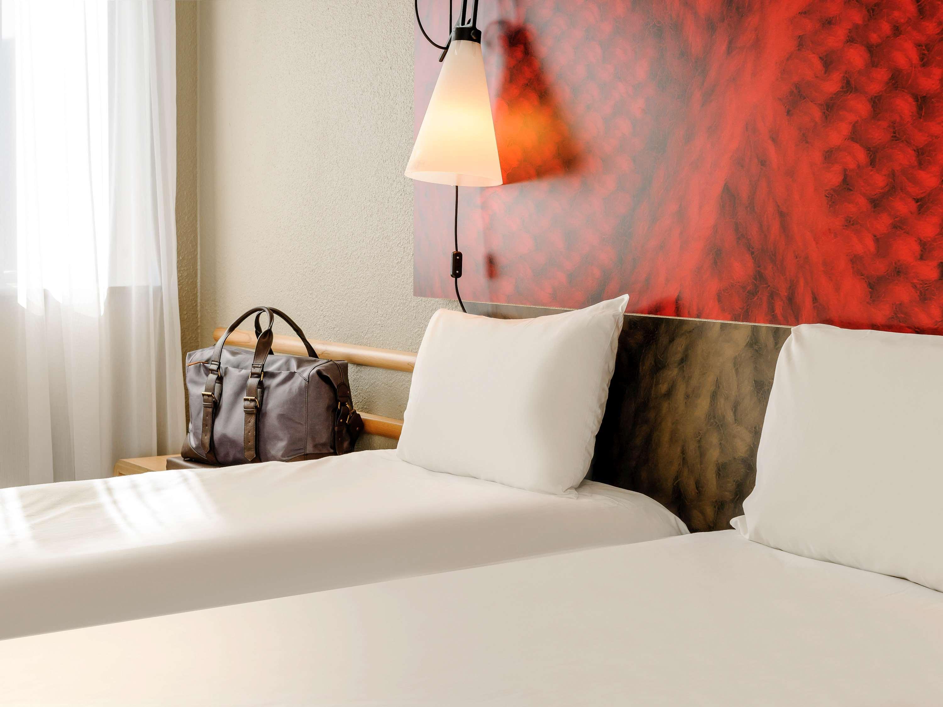 Ibis Berlin Mitte Hotel Ngoại thất bức ảnh