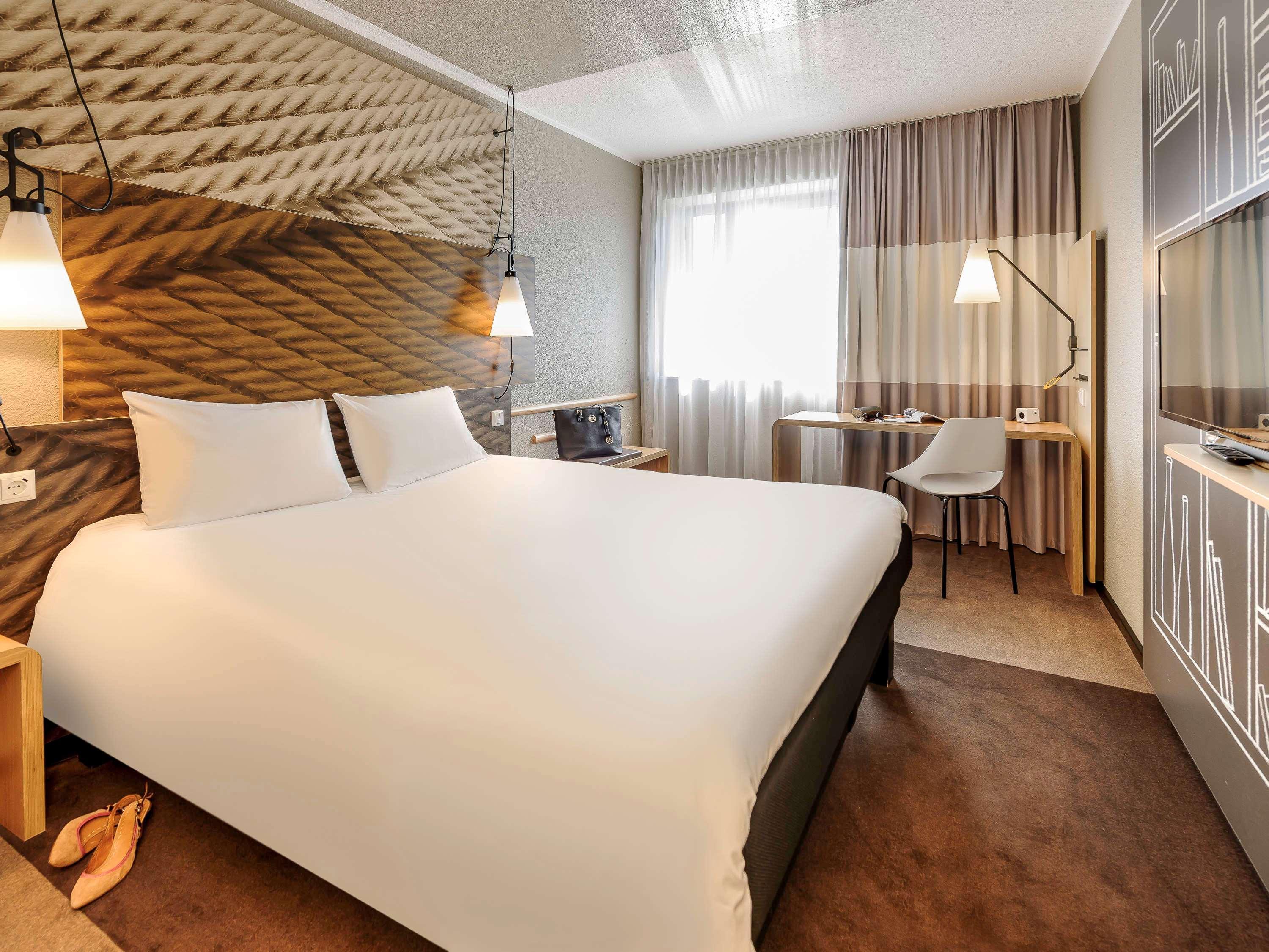 Ibis Berlin Mitte Hotel Ngoại thất bức ảnh