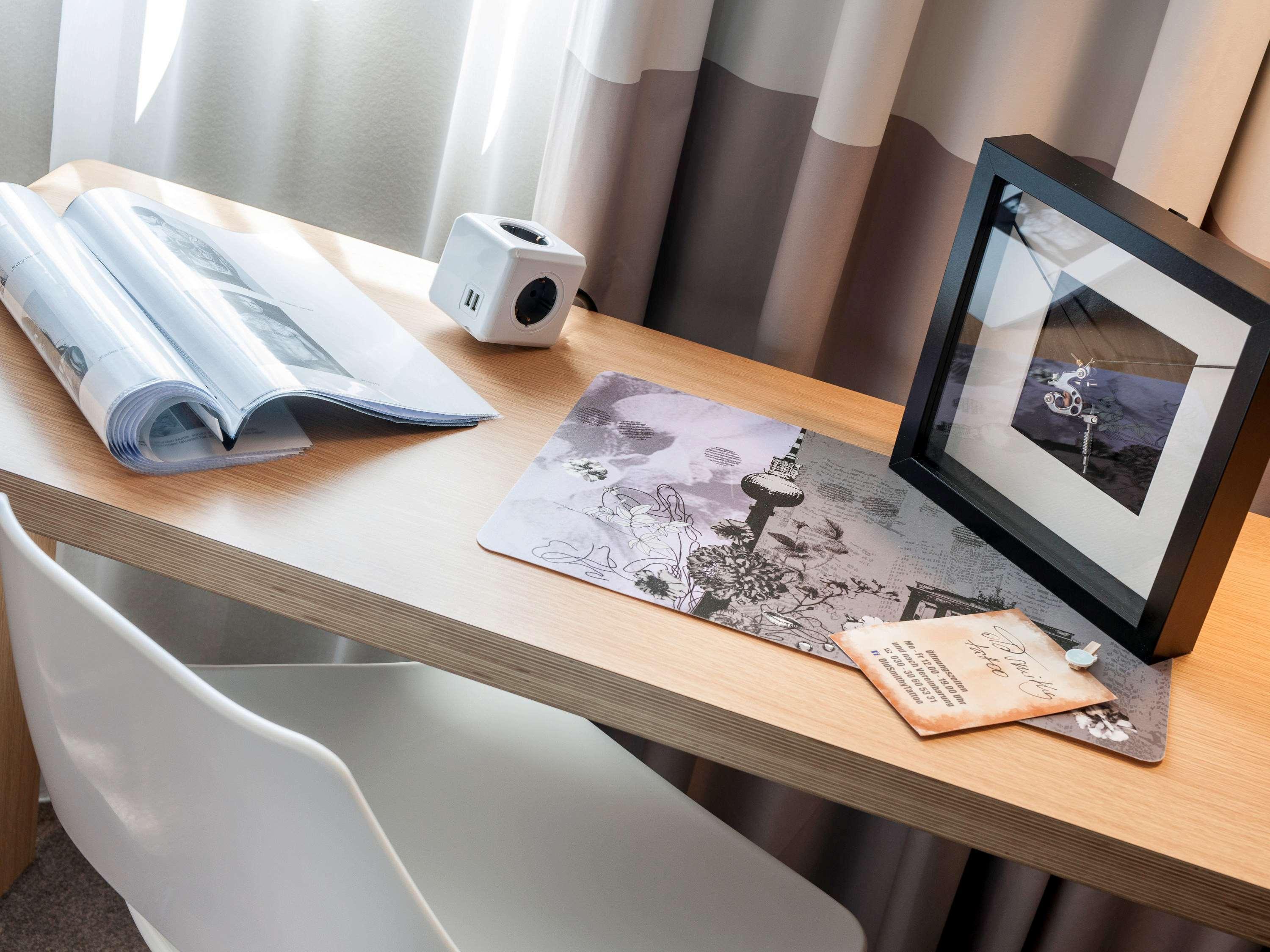 Ibis Berlin Mitte Hotel Ngoại thất bức ảnh