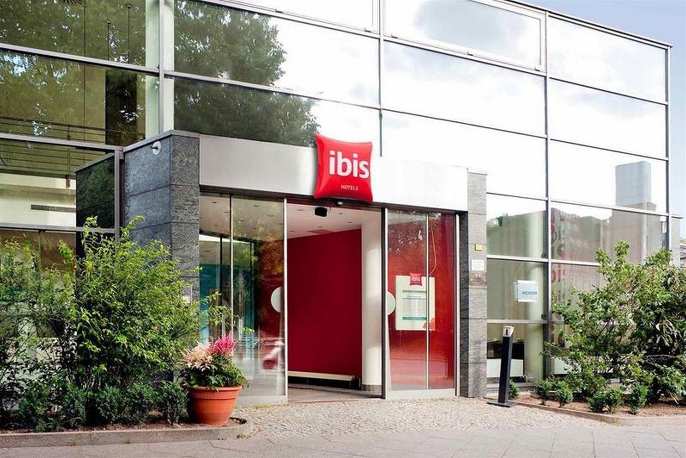 Ibis Berlin Mitte Hotel Ngoại thất bức ảnh
