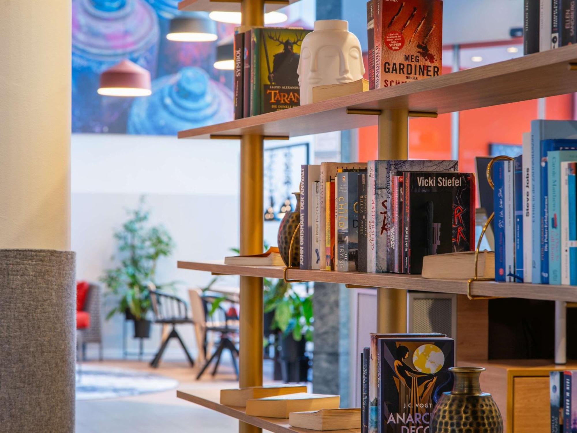 Ibis Berlin Mitte Hotel Ngoại thất bức ảnh