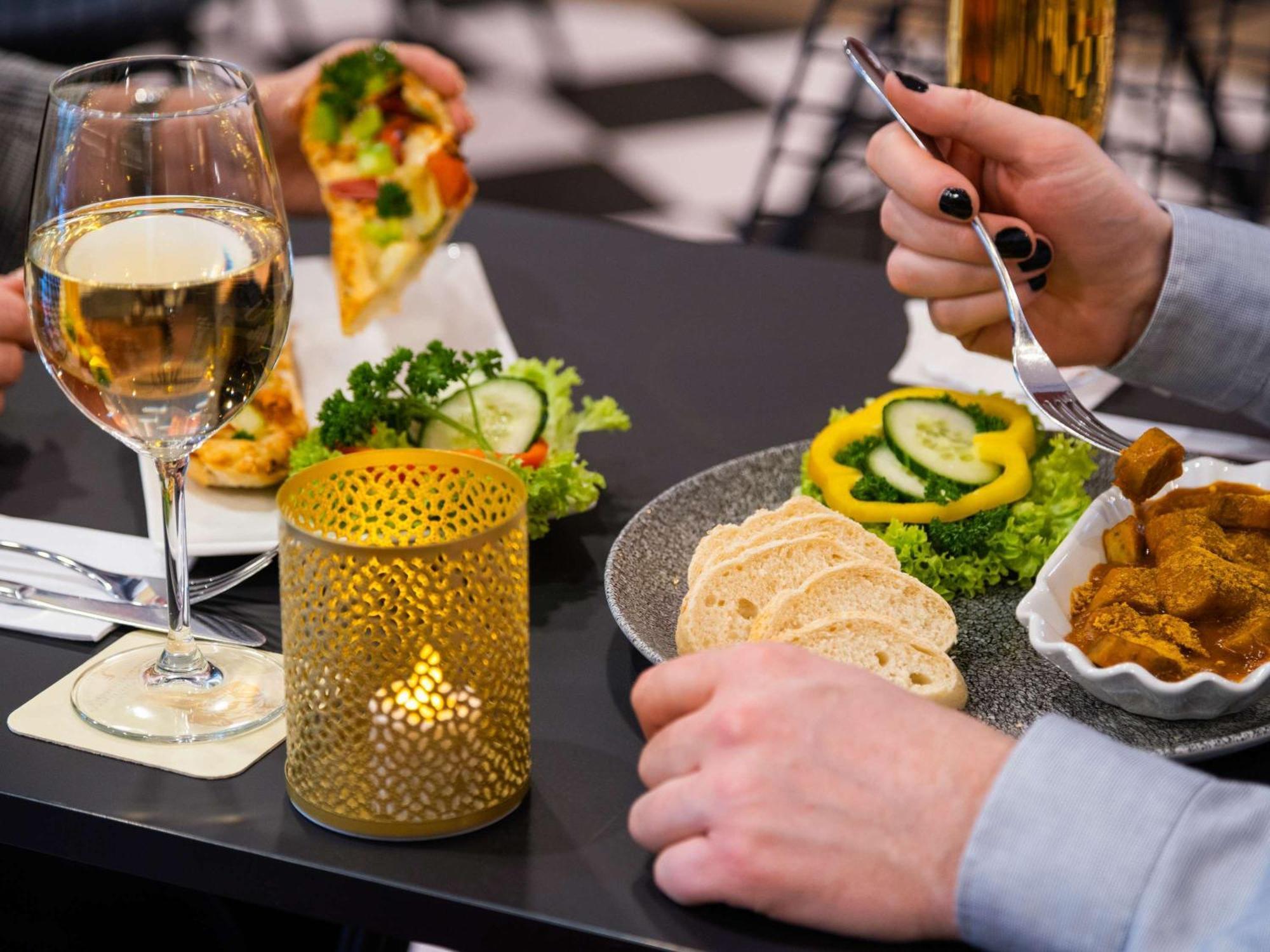 Ibis Berlin Mitte Hotel Ngoại thất bức ảnh