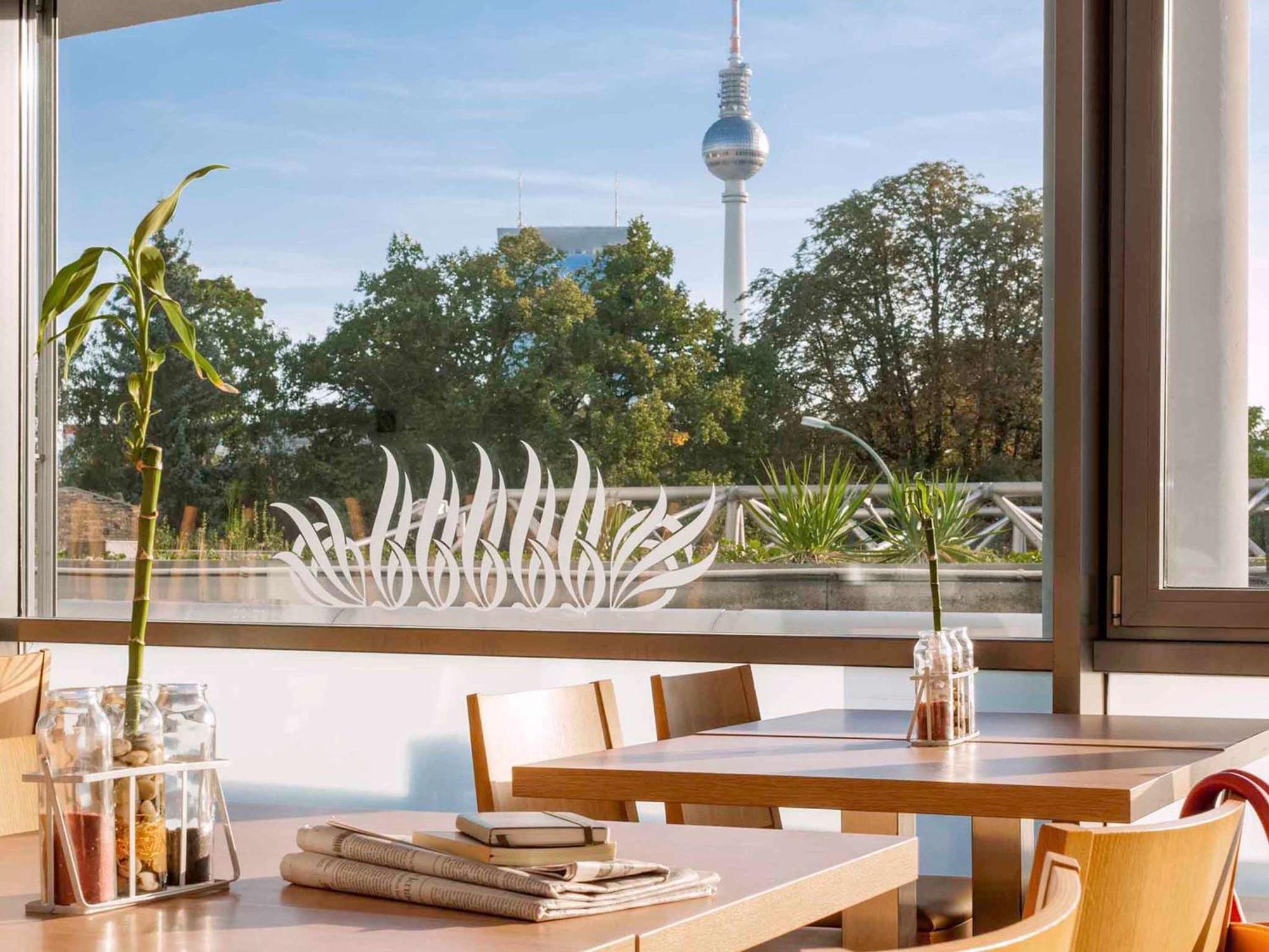 Ibis Berlin Mitte Hotel Ngoại thất bức ảnh