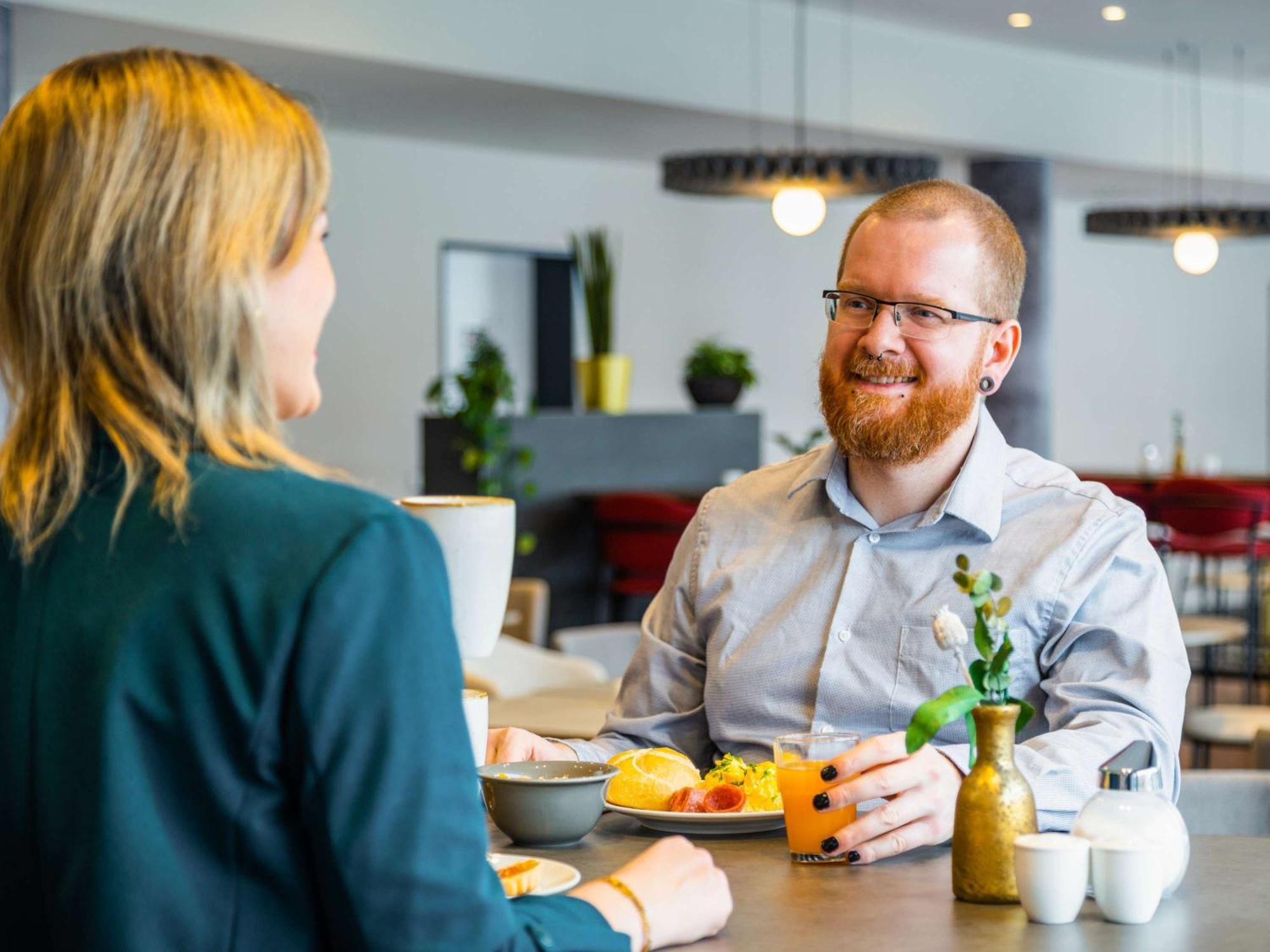 Ibis Berlin Mitte Hotel Ngoại thất bức ảnh