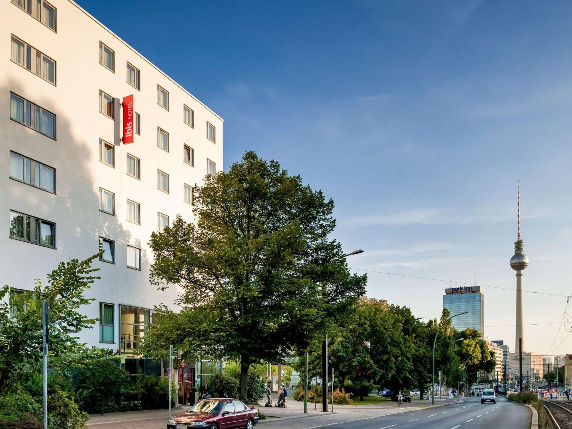 Ibis Berlin Mitte Hotel Ngoại thất bức ảnh